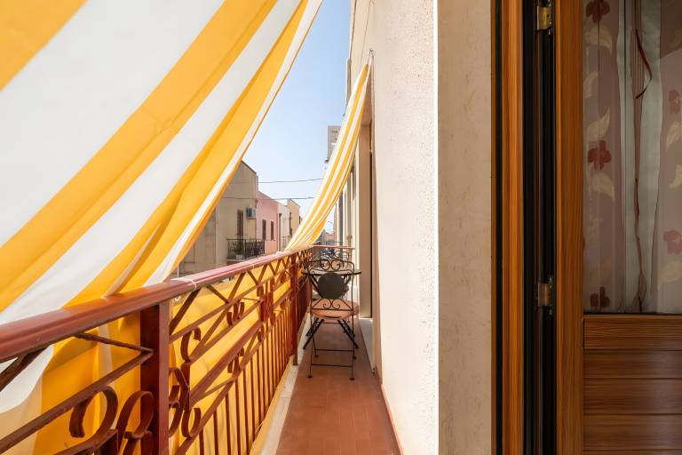 Room 'Levante' with Balcony, Wi-Fi and Air Conditioning — photo 3