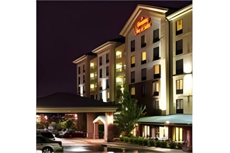 Hampton Inn & Suites Denver-Cherry Creek in Englewood, CO