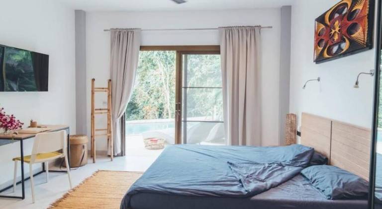 Villa with pool | Pets are welcome — photo 2
