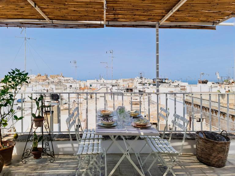 Vacation home with terrace | Pets allowed in Ostuni