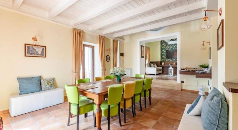 Villa with jacuzzi & pool | Pets allowed — photo 5