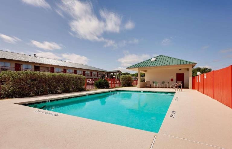 Days Inn by Wyndham San Angelo — photo 3