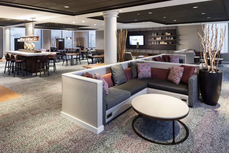 Courtyard by Marriott Alexandria Old Town/Southwest — photo 2