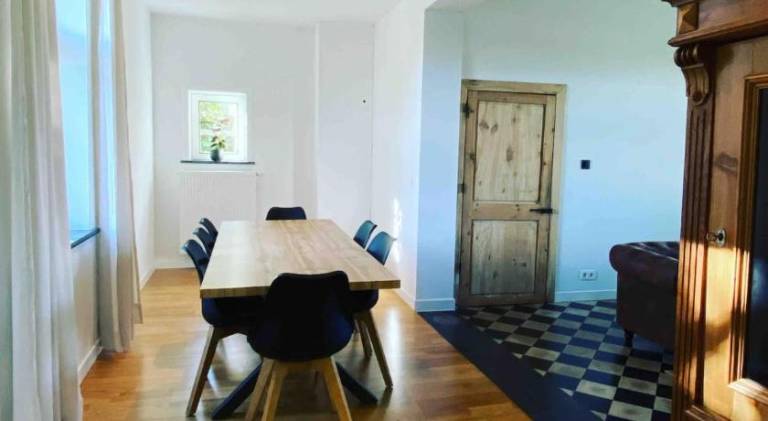 Big vacation home | Pet-friendly — photo 3