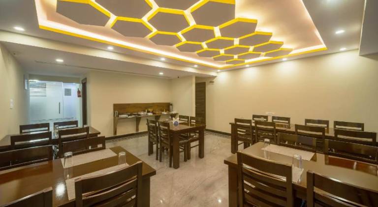 Zenith Hotels Hebbal Bangalore — photo 5