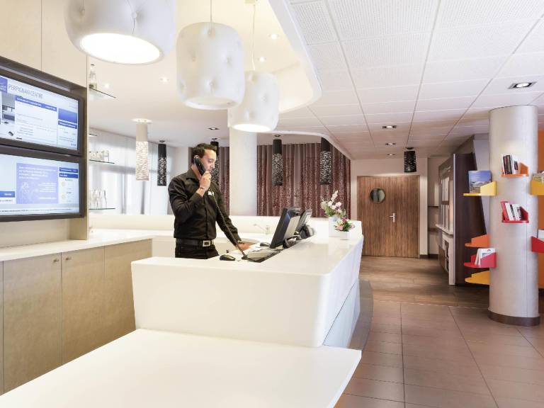 Novotel Suites Perpignan Centre — photo 2