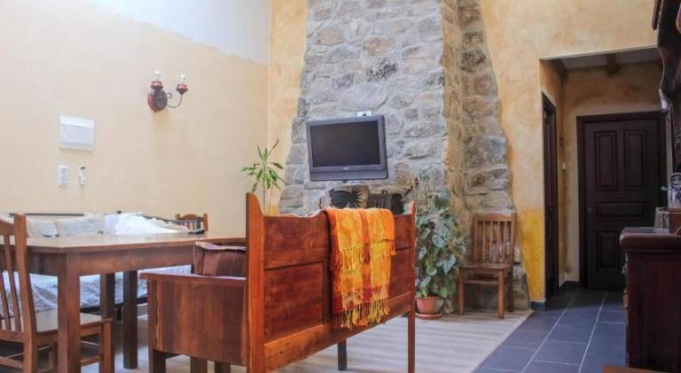Fully equipped ample vacation home with garden, terrace & private pool | Perfect for remote work | Pets are welcome — photo 3