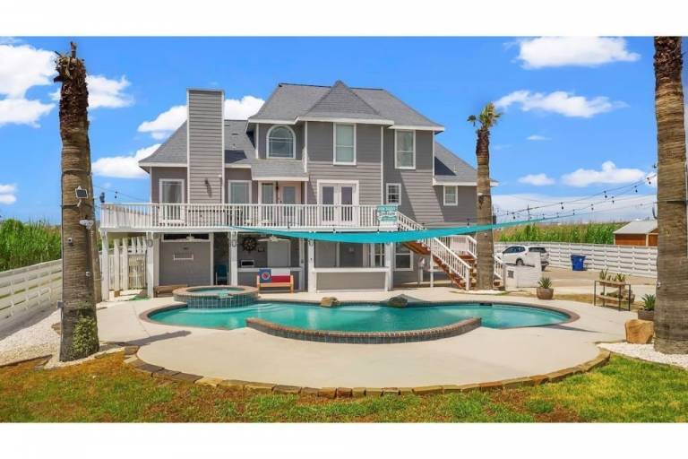 House  Surfside Beach
