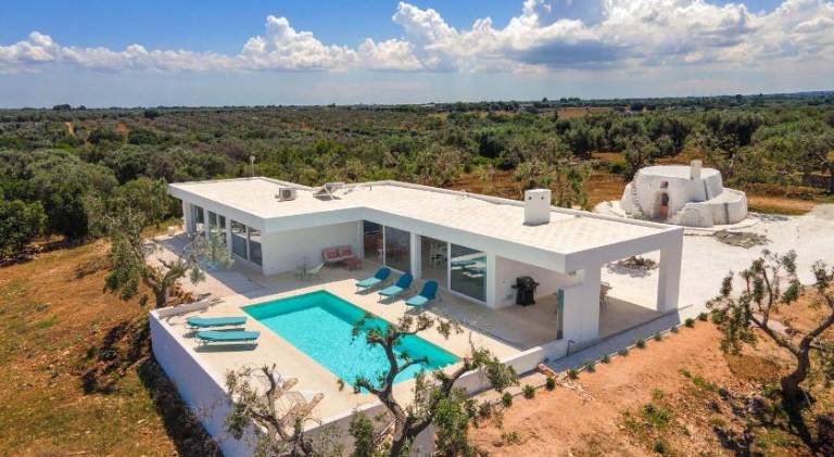 Pleasant villa with pool | Dogs allowed in Carovigno