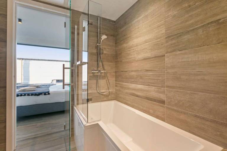 Apartment with 3 rooms for 6 persons — photo 3