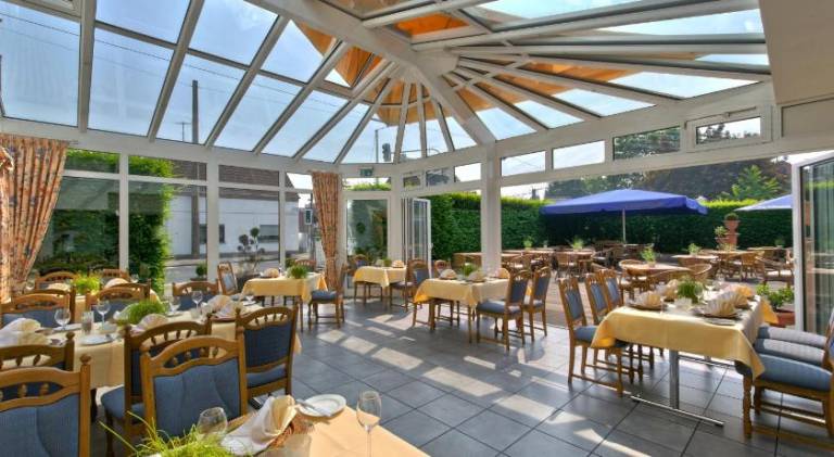 Landhotel Lohmann — photo 3