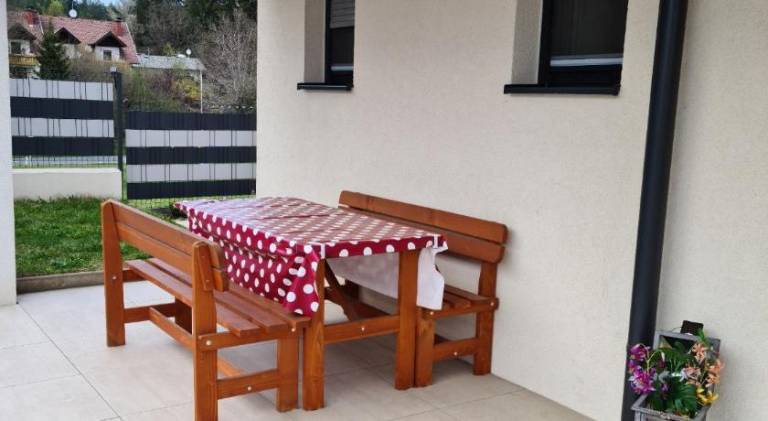 Holiday apartment with 1 room for 4 persons in Villach