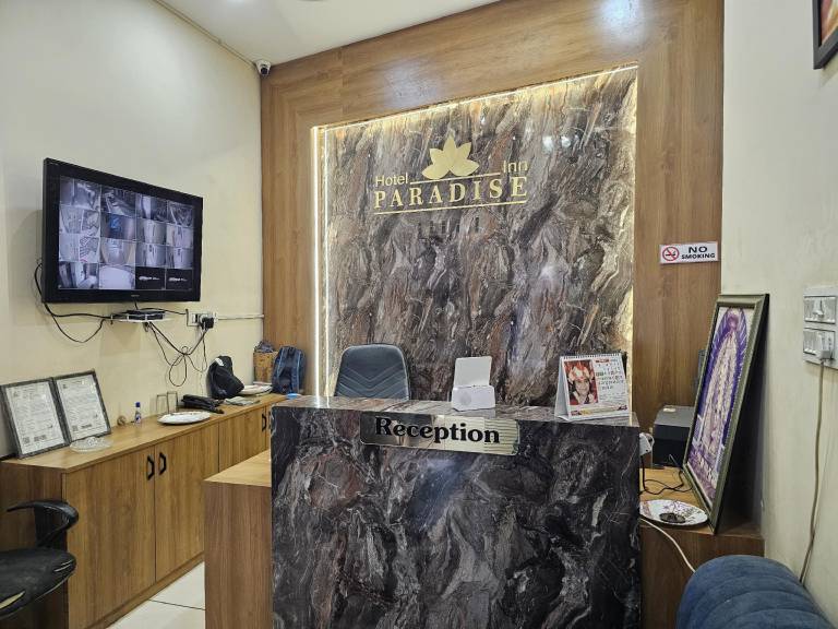 StayGuru Hotel Paradise Inn in Bhuj