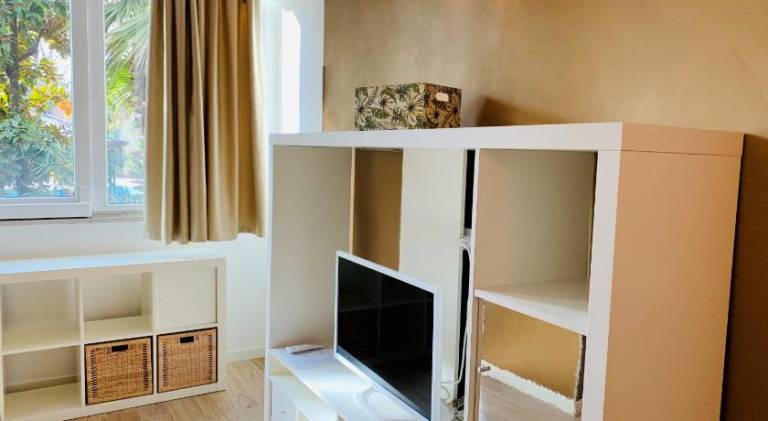 Rental apartment with 2 rooms for 6 persons in Affi