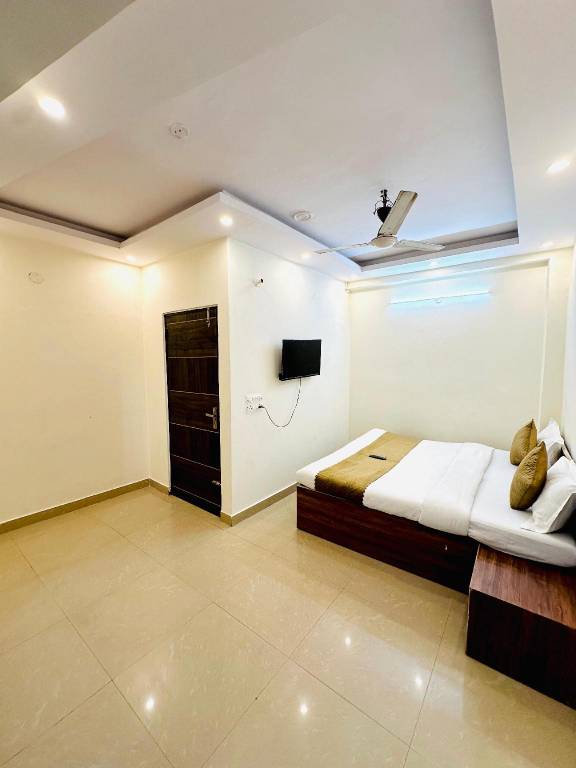 SK House