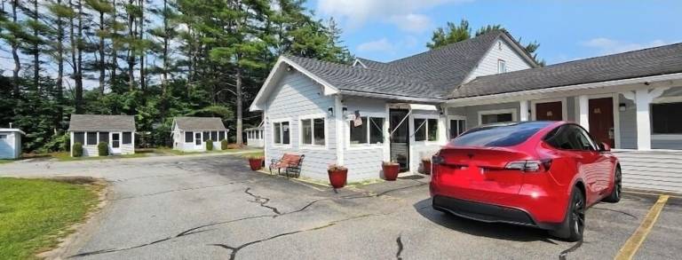 Motel  Plymouth