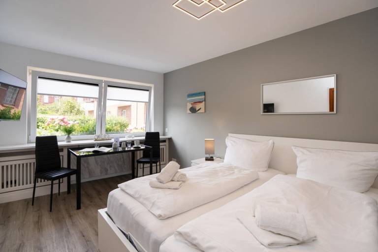 Zentrales App. für 2 Personen, WLAN und TV, separate Küche. in Sylt