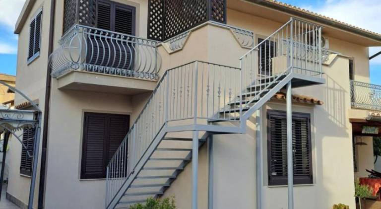 Holiday apartment with 2 rooms for 4 persons in Agrigento