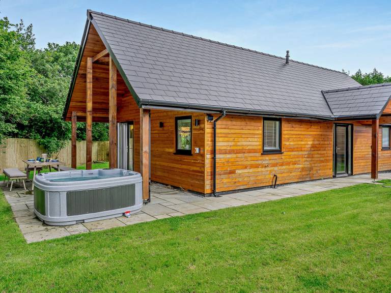 Cottage Fairwood