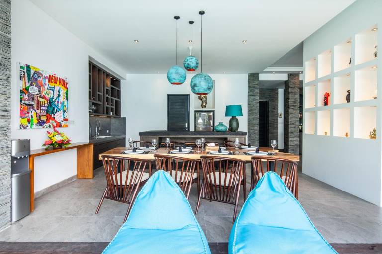 Villa with terrace, private pool & hot tub — photo 4