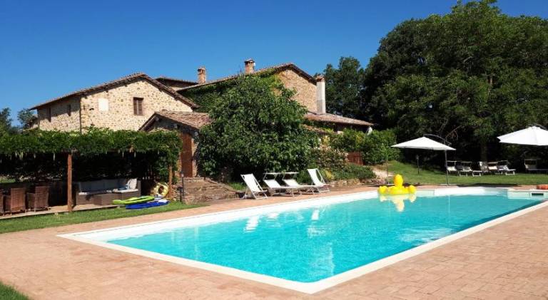 Villa with pool — photo 2