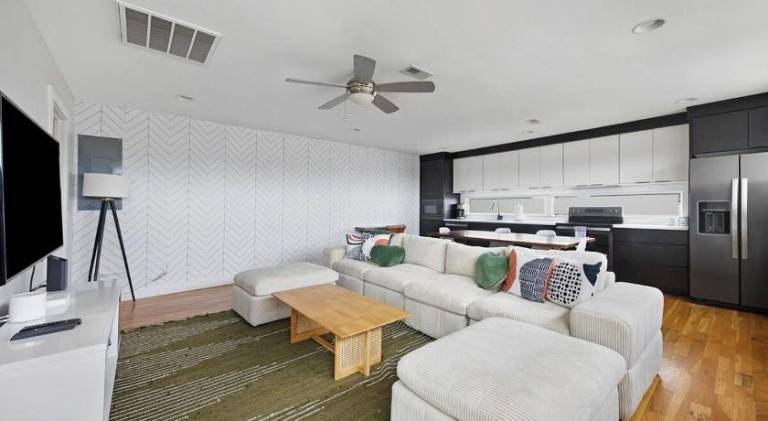 House with 4 rooms for 12 persons — photo 2