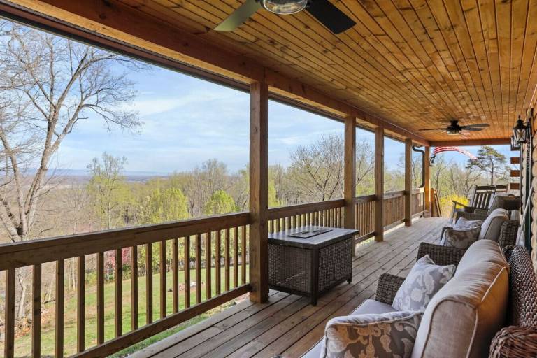 Cabin Front Royal