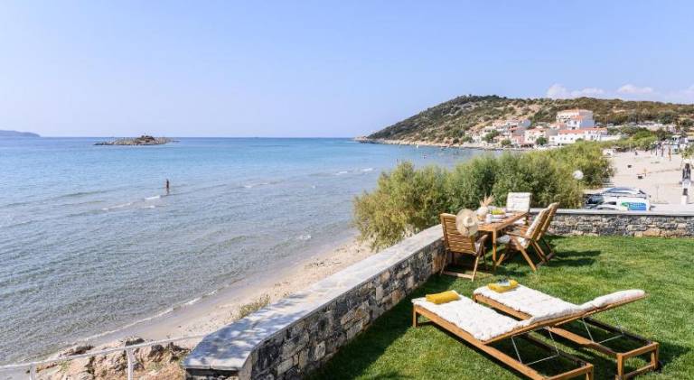 Holiday apartment with terrace & garden — photo 4
