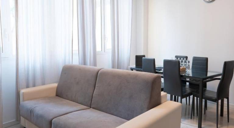 Apartment | Near Milan Cathedral in Milan, OH