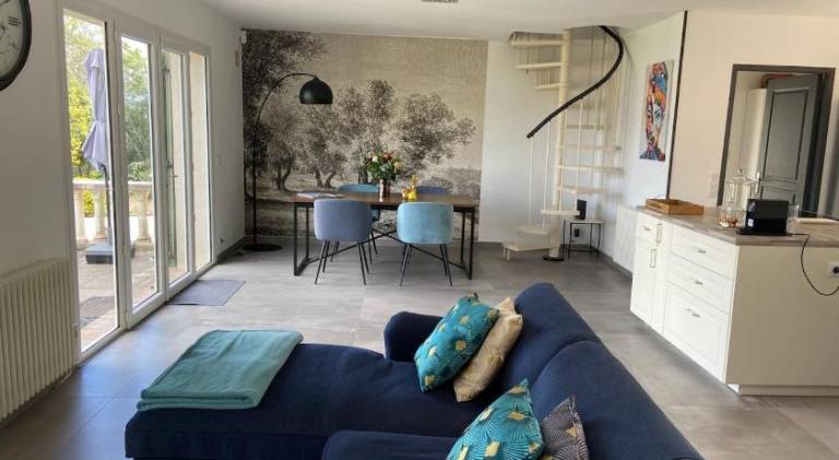 Fully equipped villa with terrace, yard & private pool | Pets allowed — photo 2