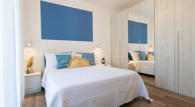 Holiday apartment with 2 rooms for 6 persons — photo 2