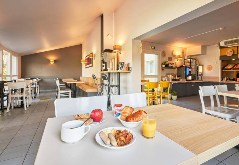 B&B HOTEL Honfleur — photo 4