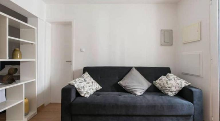 Holiday apartment with patio in Lisbon