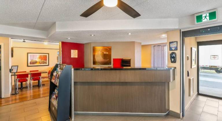 Comfort Inn — photo 5