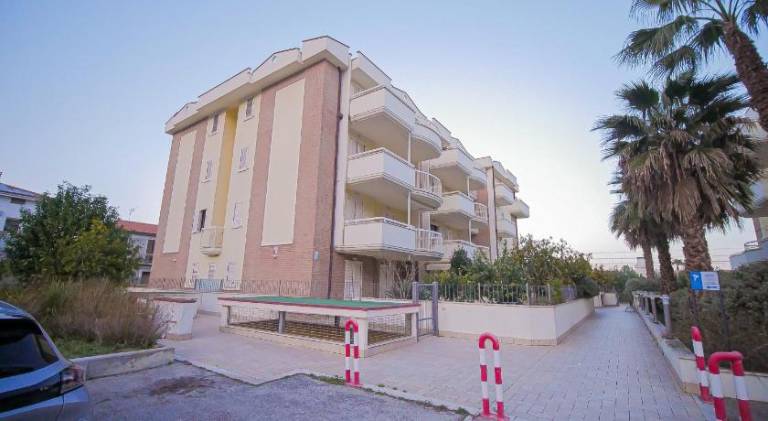 Apartment with 2 rooms for 6 persons — photo 4