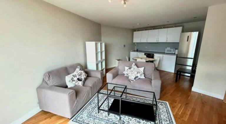 Rental apartment | Next to Cardiff Castle | Pet-friendly in Cardiff