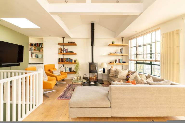 Child-friendly vacation home with patio | Pets allowed in London, KY