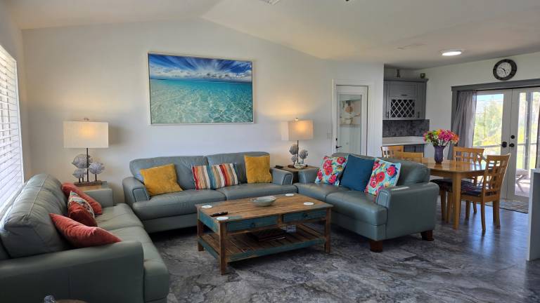 7834 Buccaneer Drive - Lovely Family Home on the South End of the Island! — photo 5