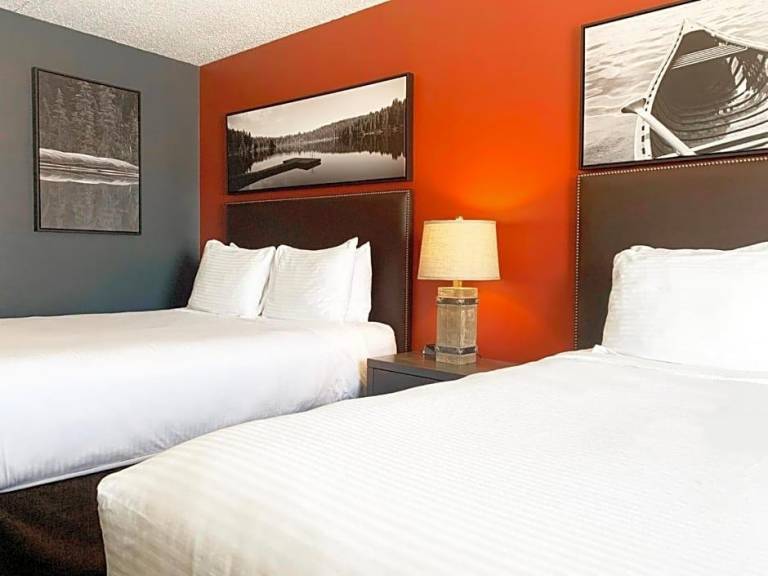 Ramada by Wyndham Copper River Inn — photo 5