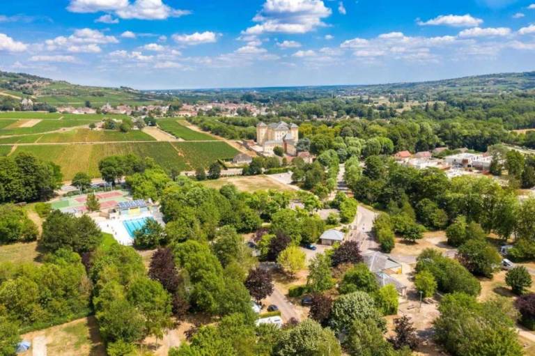 Camping-Unterkunft Santenay