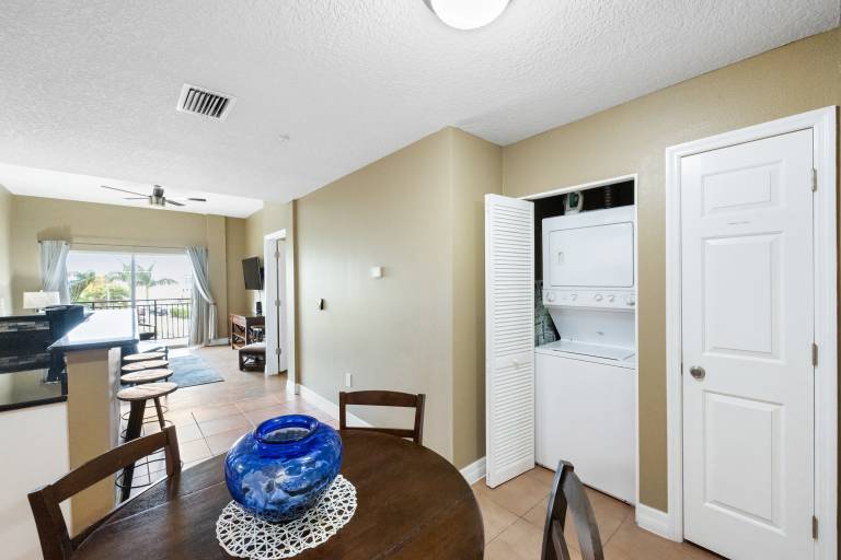Madeira Bay Resort 315 – Pet-Friendly Two-Bedroom Comfort Near the Beach — photo 5