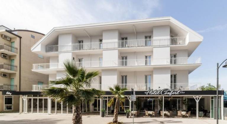 Hotel Confort in Gabicce Mare