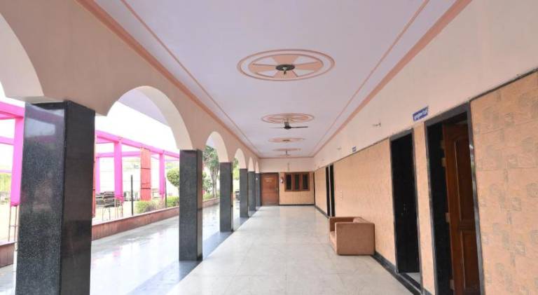 Hotel Mukund Priya- Near Krishna Janam Bhoomi — photo 3