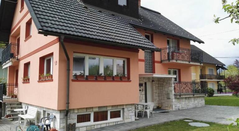 Apartments Silic in Bled