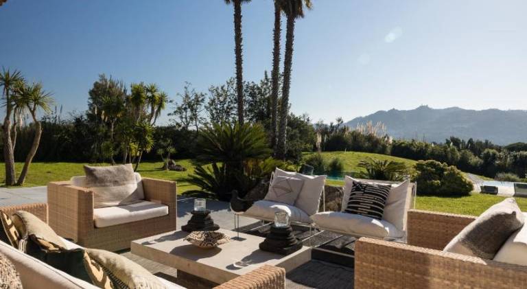 Pleasant vacation home with private pool, yard & terrace | Dogs allowed — photo 3