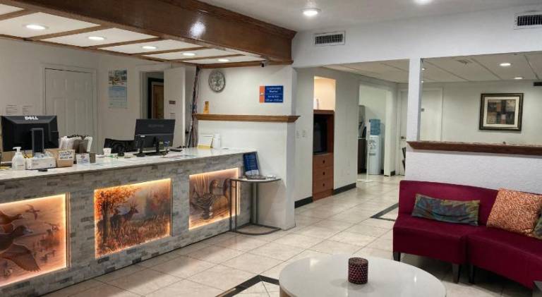 Woodward Inn & Suites in Woodward, OK
