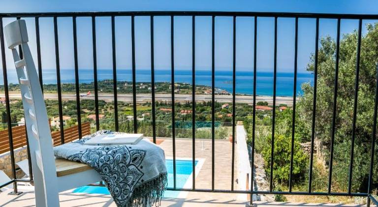Villa with grill, terrace & garden — photo 5