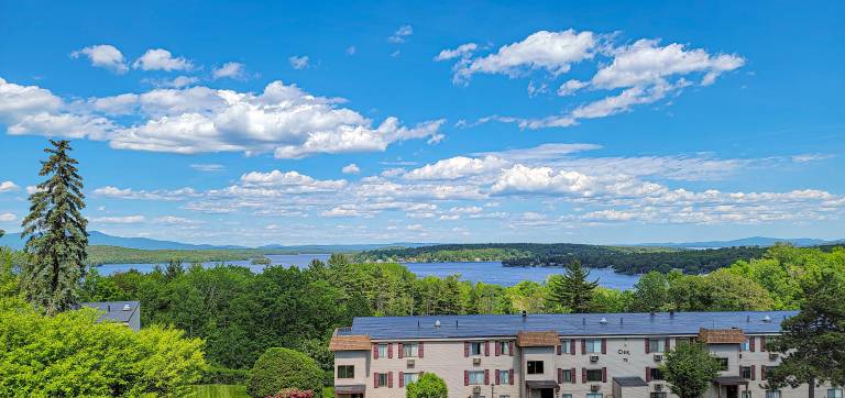 Condo  Laconia