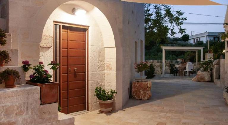 Nice villa with barbecue, pool & yard | Pets allowed — photo 3