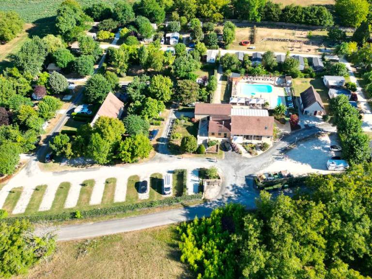 Chalet with heated pool & patio — photo 3